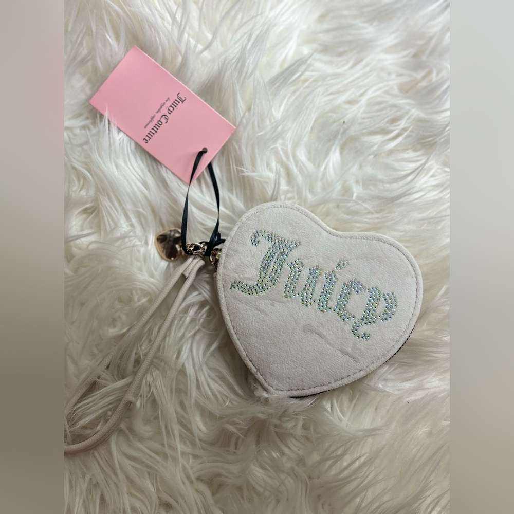 Juicy Couture Pink Heart-Shaped Wristlet - Picture 3 of 3